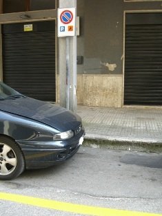 parcheggi_gialli_1