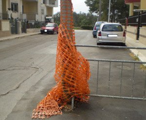 Via-Noci-con-le-bande-arancioni--